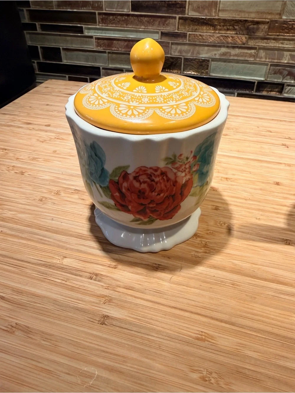 The Pioneer Woman Yellow Floral Sugar Bowl and Blue Creamer Set
